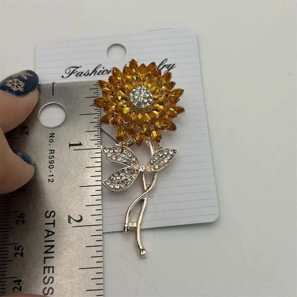 Beautiful Statement Sunflower Brooch Gold Tone with Rhinestones Vibrant Sunshine